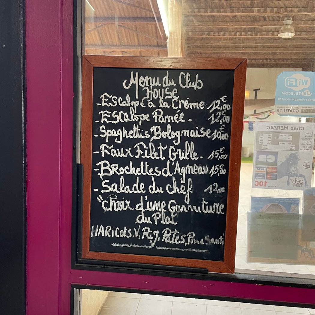 CLUB HOUSE "Chez Merzak" 3